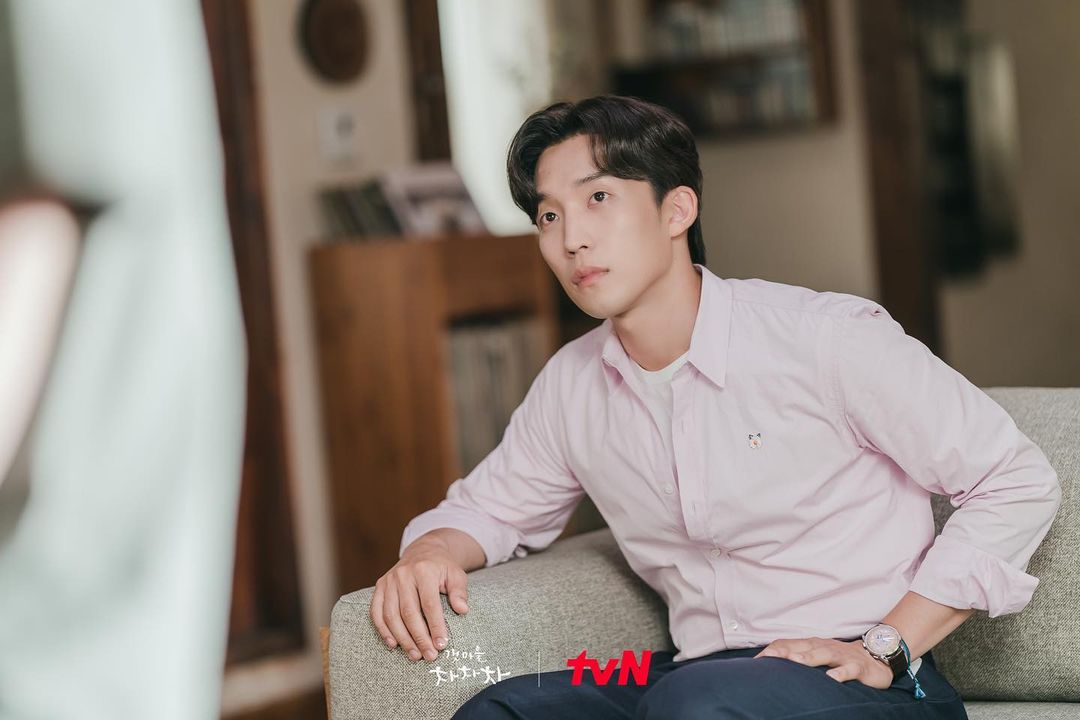 Cha yi. Hong doo. приморская деревня чачача дорама. плохой вор дорама 1 серия. дорама приморская деревня ча ча.