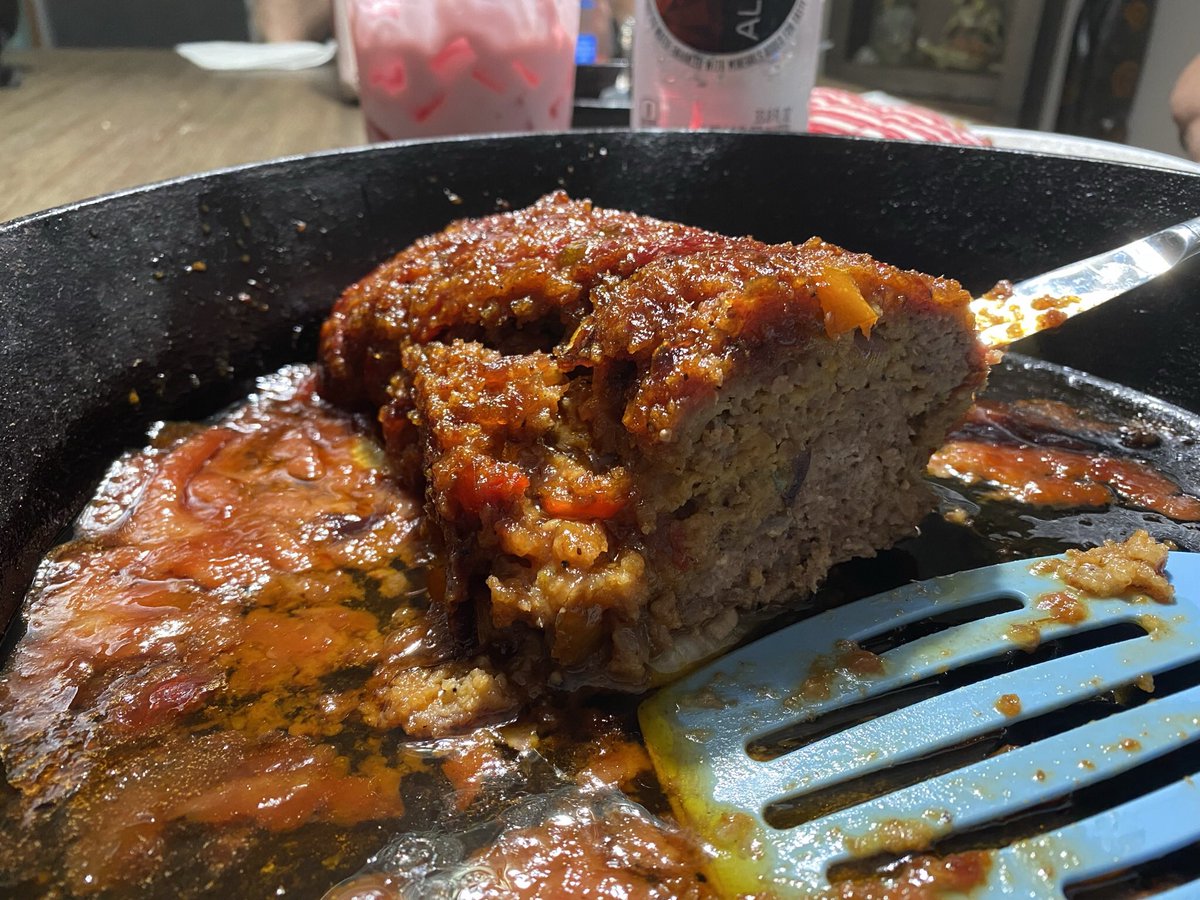WebNutMark's tweet photo. Smoked meatloaf - adapted from recipes https://t.co/QgjvYqTW7V and https://t.co/ExH0K2VUk7 by Cowboy @Kent_Rollins https://t.co/sWP3ThH0YT