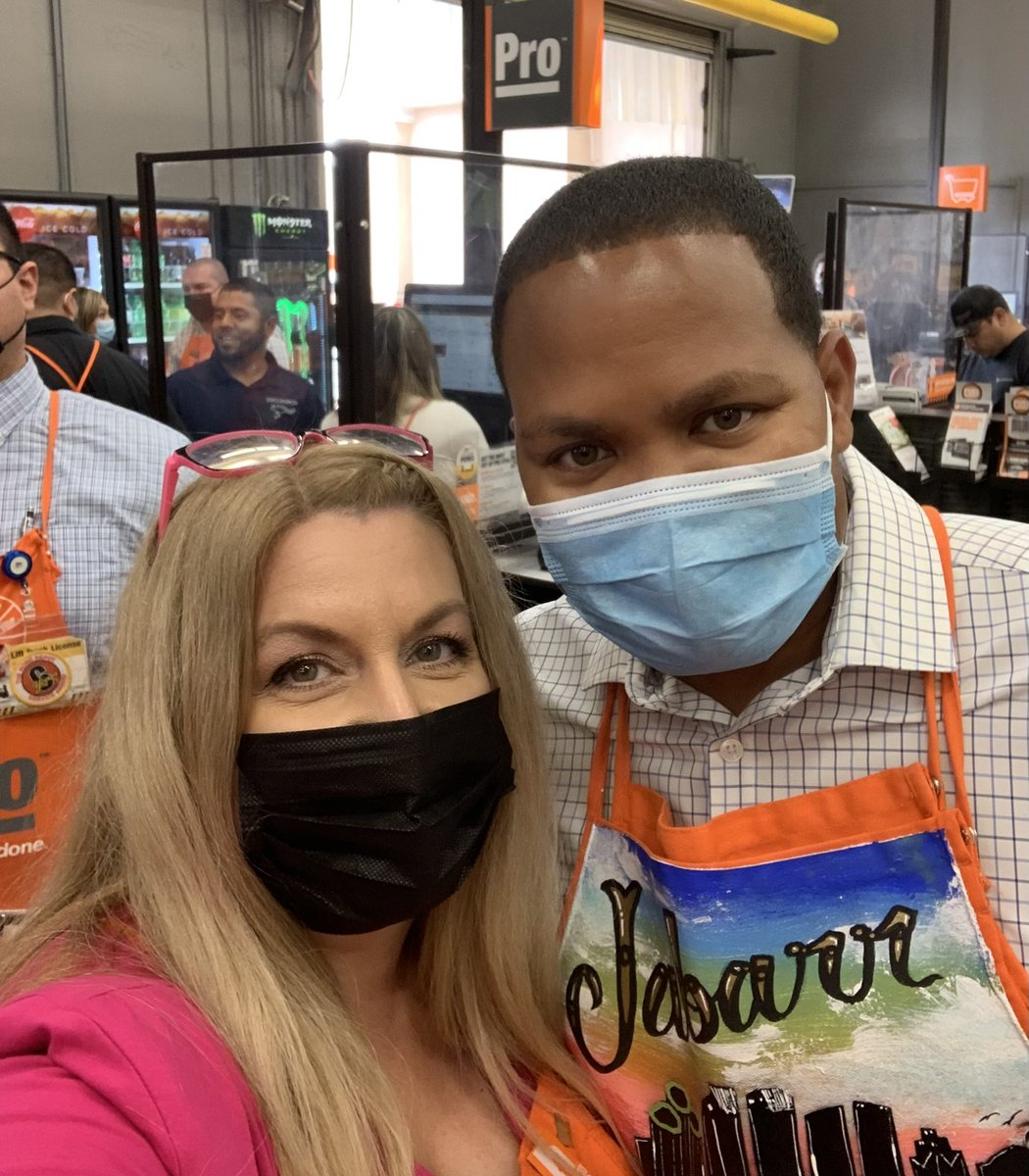 Christy Black (Christy_A_Black) Twitter