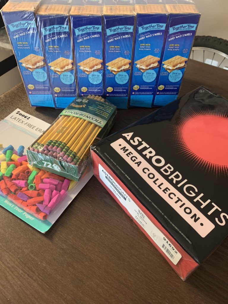 Alexa Pinneo tweet media