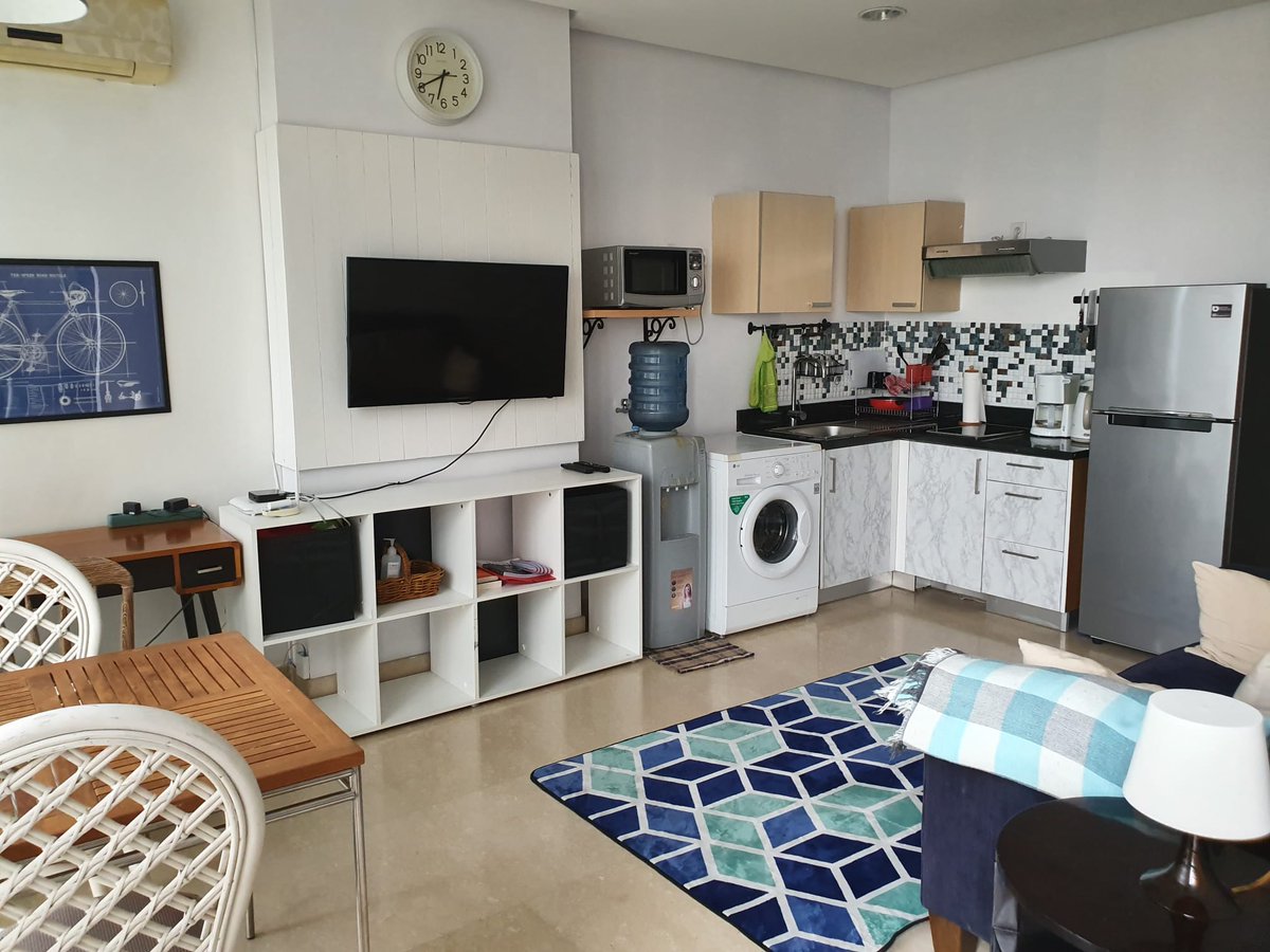 strategicJKT's tweet photo. (Apartemen Kemang Mansion Jakarta Selatan – 1 Bedroom, 64 Sqm, High Floor, Fully Furnished) - 
Apartment Name: Kemang Mansion
Location: Jl Kemang Raya no 3-5, Bangka, Kec. Mampang Prapatan
Size: 64 m2
Bedroom: 1
Bathroom: ... - https://t.co/uTisWHI1Sn https://t.co/eA8nOaBkiu