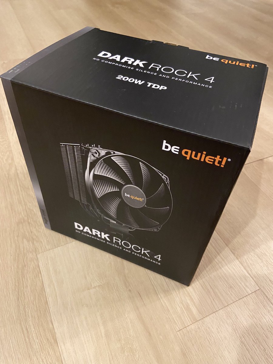 Mais est-ce qu'il ne serait pas magnifique ?! Merci <a href="/epsilan_fr/">EPSILAN</a> et Mining-Boost ! (Et demain, c'est le début du tournoi Valorant 👀)