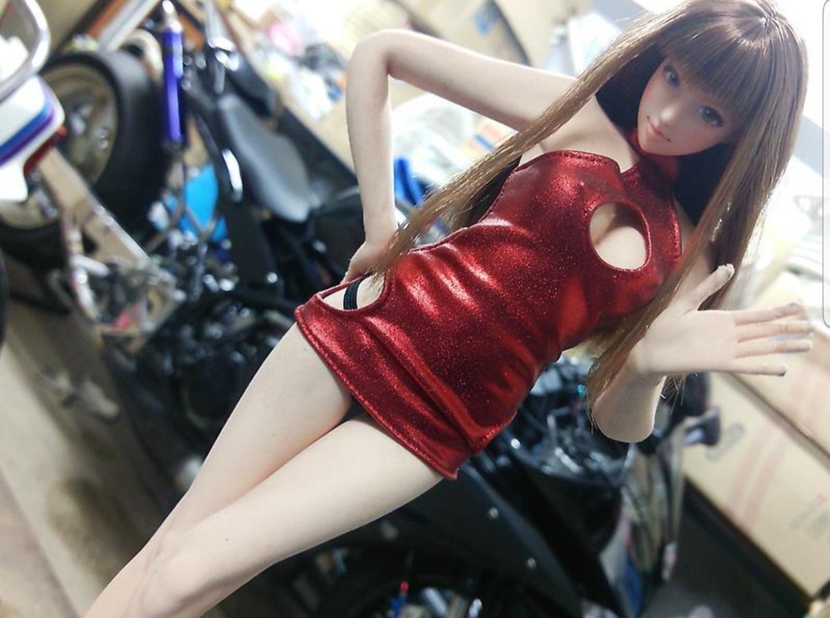 1/1バイクと、1/6ドール
遠近法…👀