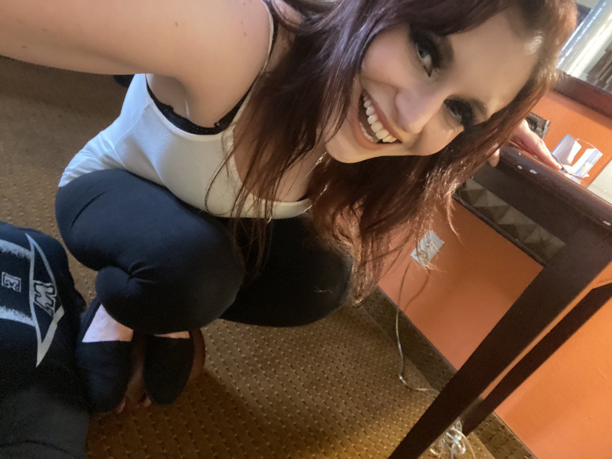 OG_ETF's tweet photo. My #clip Goddess Starry: F**k Your Face! It's a Trap!! Just sold in Cali! #TRAMPLING #FOOTFETISH #FACEJUMPING #FEMDOM
https://t.co/CFrHy0JfFB @GoddessStarry https://t.co/ijPKuD2bPP