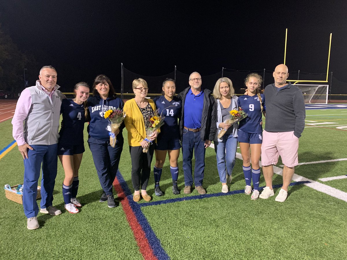 Senior night! Celebrate with their parents