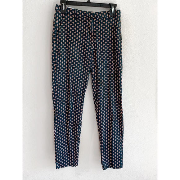 te_andra's tweet image. So good I had to share! Check out all the items I'm loving on @Poshmarkapp #poshmark #fashion #style #shopmycloset #catjack #lululemonathletica #hm: posh.mk/zxmOX0Lwmkb