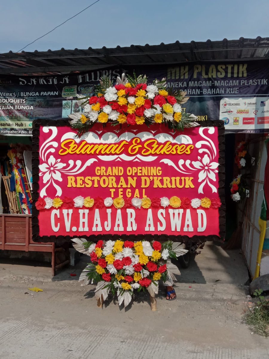 floristtegal's tweet photo. TOKO BUNGA TEGAL | Florist
👇👇Order klik bawah ini👉
https://t.co/9fijlbeubZ

WA:082298267271
 @floristtegal
#tokobungategal
#tegal
#floristtegal
 #slawi #bumijawa #adiwerna #suradadi #dukuhturi #balapulang #dukuhwaru  #margasari #warureja #tarub #jatinegara
#bungategal https://t.co/lPNSFEFMsm