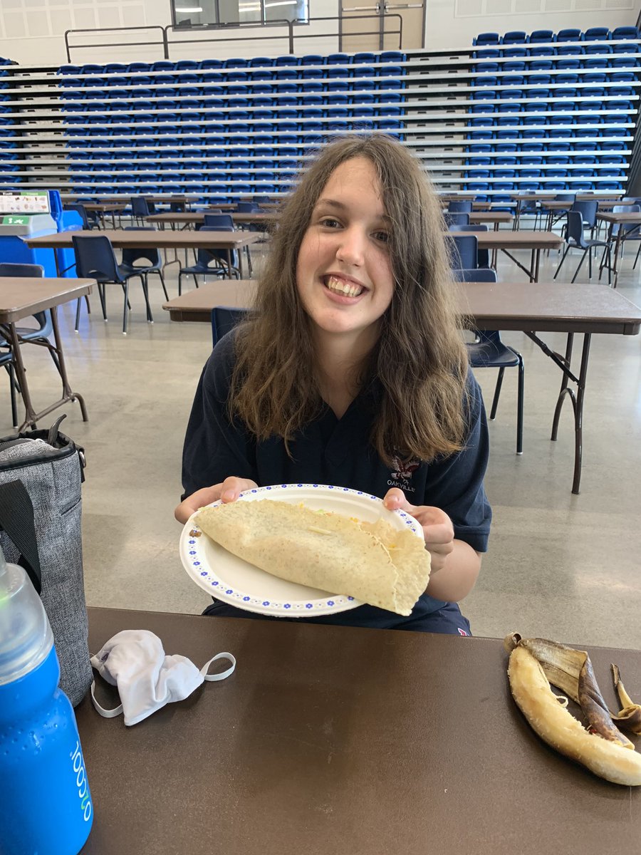 CondelloMrs's tweet photo. Taco Thursday in Life Skills @UCLAPEERS #twowayconversations #commoninterests #tradinginformation @LoyolaHawksOak https://t.co/8yBA5eqMFq
