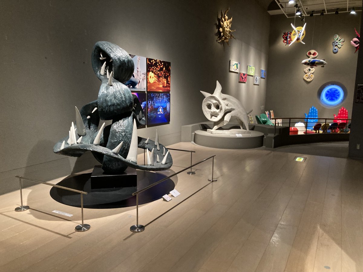 川崎市岡本太郎美術館 本日より 生誕110周年 ベラボーな岡本太郎展 開幕 太陽の塔 のみならず 太郎の生み出した作品と活動の幅そのものもまさに ベラボーな ものでした 岡本太郎生誕110周年に際し 太陽の塔 をはじめとする太郎の ベラボー