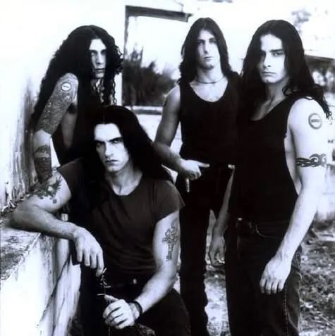 TheAQUASLUG's tweet photo. I’ve been listening to October Rust by Type O Negative just about everyday https://t.co/qgNIgF0mex