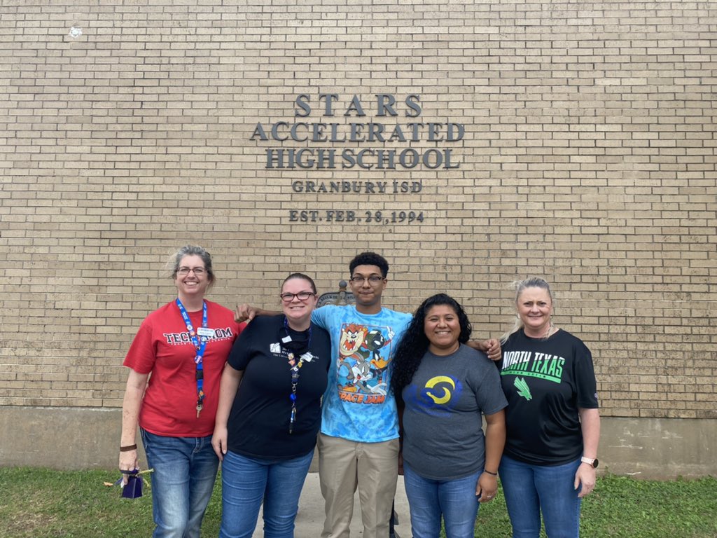 STARSHS2's tweet photo. Congrats Joseph Garcia, STARS #9thGraduate this semester. You did it! We are proud of you! #WeAreSTARS #whatyoudomatters #graduation https://t.co/QMsWdWTQ5v