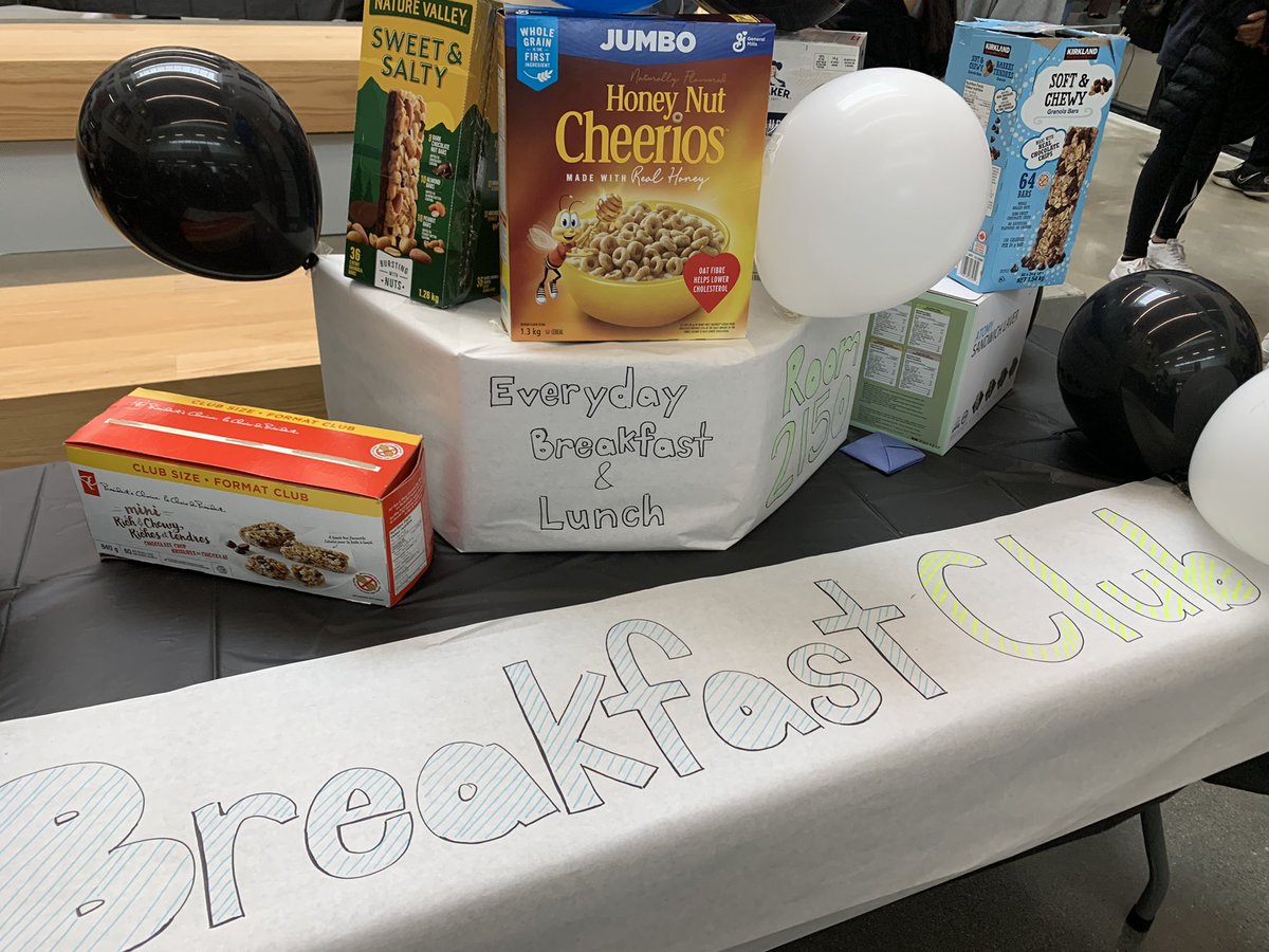 MrsJKoehler tweet media