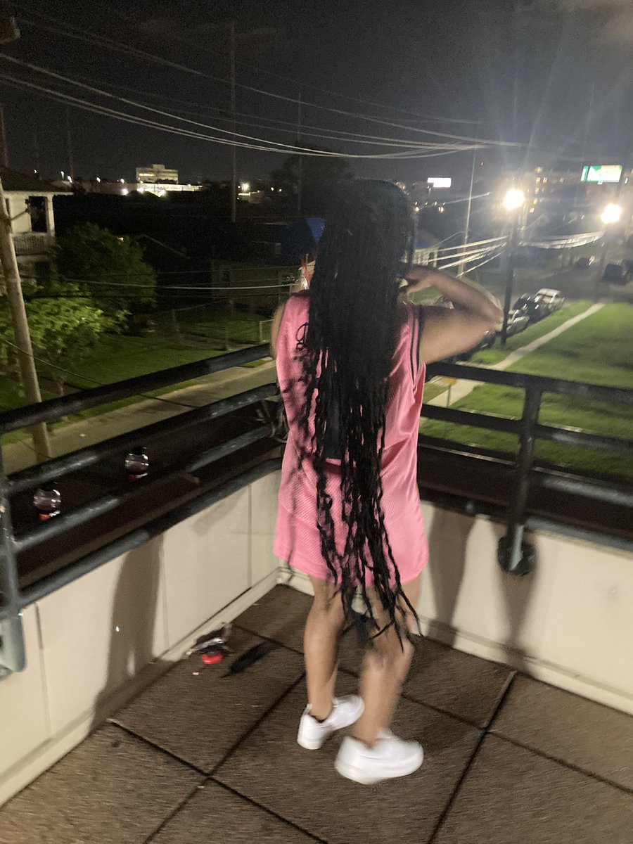 imlynaee's tweet image. “Cause I'm a player, man. I'm a pimp” or whatever DayDay had said #pinkys