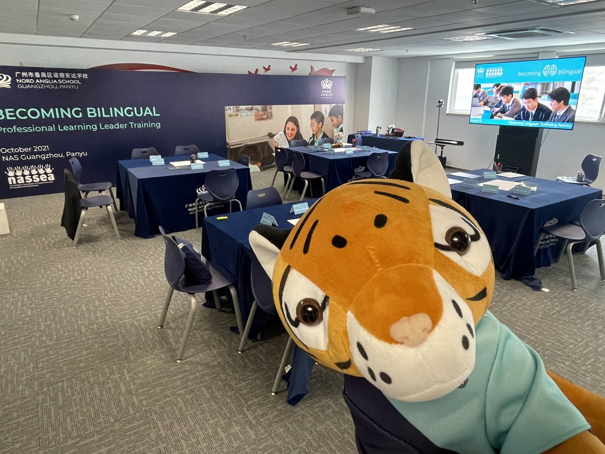 Day 2 selfie from NASGZ Tiger #BecomingBilingual