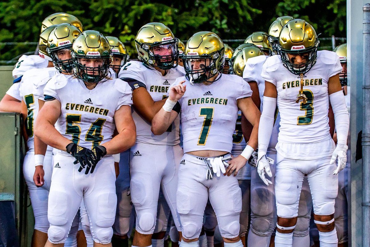 BIG ONE TOMORROW NIGHT. Mckenzie stadium @ 4:30. BE THERE 🖤🖤 #Eway #EgreenBleedgreen