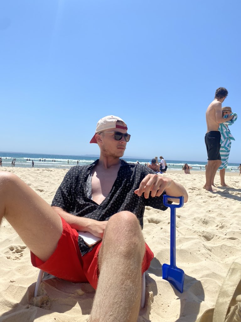 Sam_Beattie14's tweet photo. Beach and a buzzcut ✂️ https://t.co/joK0FM6Ru6