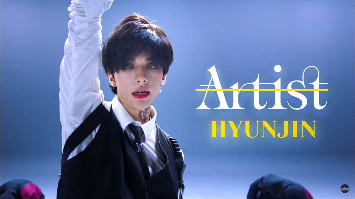 Vemos que hay muchas personas confundidas respecto a la fecha de lanzamiento de la performance de Hyunjin como AOTM.

El video se va a publicar el SABADO 16 (no viernes 15) en el siguiente canal:

🖇youtube.com/c/StudioCHOOM

Y supuestamente el horario será a las 11PM KST