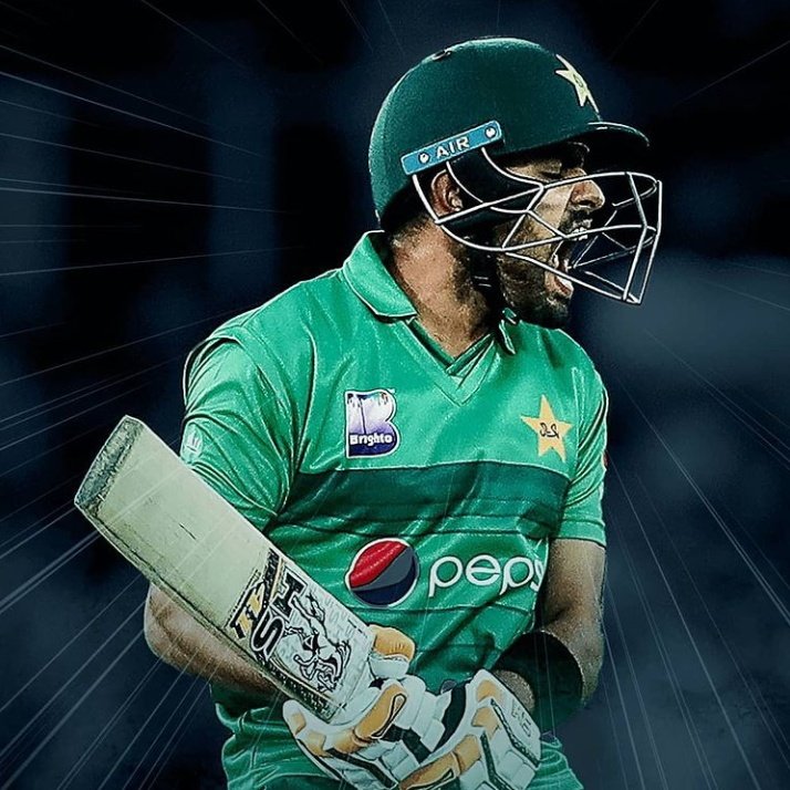 FARHANBUGHIO2's tweet photo. Happy birthday ICC rank No.1 Odi Batsman and king 👑 of cover drive 😍😍 treat to watch And Pakistan All format captain #BabarAzam #HappyBirthdayBabarAzam #T20WorldCup #PAKvIND #PakistanCricket https://t.co/K1gO9JBE9k