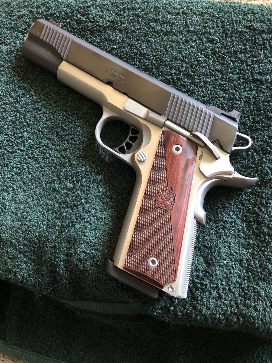 AntiqueTime's tweet photo. If you like @Springfield_Inc pistols, thereโs a nice group on Facebook. Itโs the Springfield 1911 Owners and Fans group. I find a lot of good information there. #SpringfieldArmory #45ACP #SpringfieldRonin #SpringfieldEmissary #9MM Be sure and check it out. #2A @R6Tac ๐บ๐ธ๐บ๐ธ๐บ๐ธ https://t.co/hLQMabEPnu