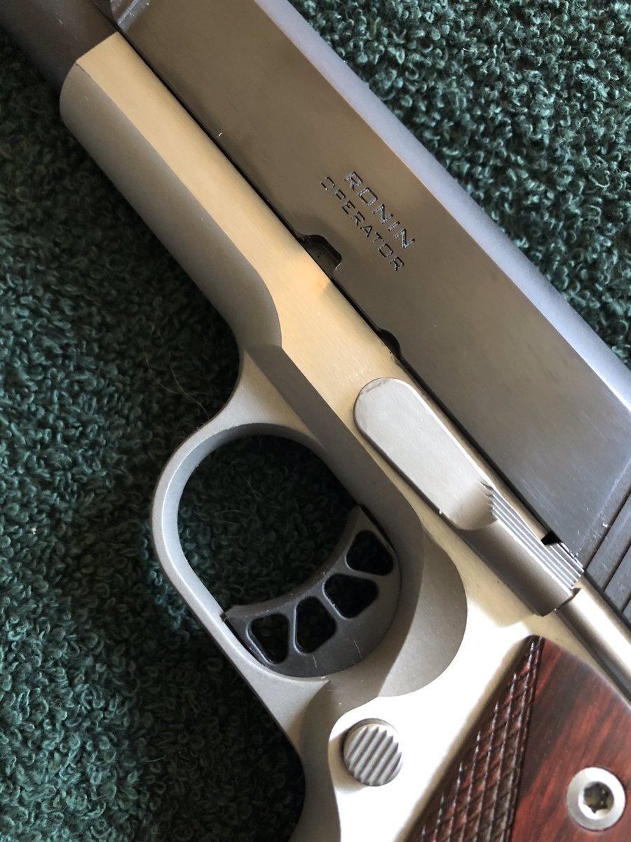 AntiqueTime's tweet photo. If you like @Springfield_Inc pistols, thereโs a nice group on Facebook. Itโs the Springfield 1911 Owners and Fans group. I find a lot of good information there. #SpringfieldArmory #45ACP #SpringfieldRonin #SpringfieldEmissary #9MM Be sure and check it out. #2A @R6Tac ๐บ๐ธ๐บ๐ธ๐บ๐ธ https://t.co/hLQMabEPnu