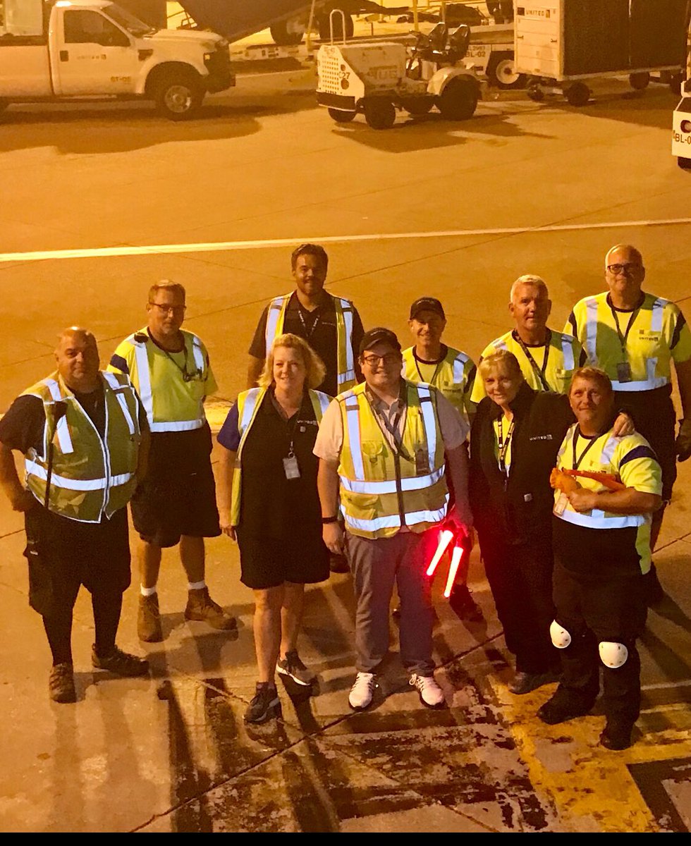 JorgeR21994's tweet photo. It’s a Bitter Sweet day in CLE, Nick Altermatt is heading to DEN. From the CLE Team, Nick we would like to wish you the best on your new venture in DEN and Thank You for all contributions you did CLE... you will be missed. @NickAtUnited @dtpilot19 @BrianFKennedy @LouFarinaccio https://t.co/gQi67Nuaff