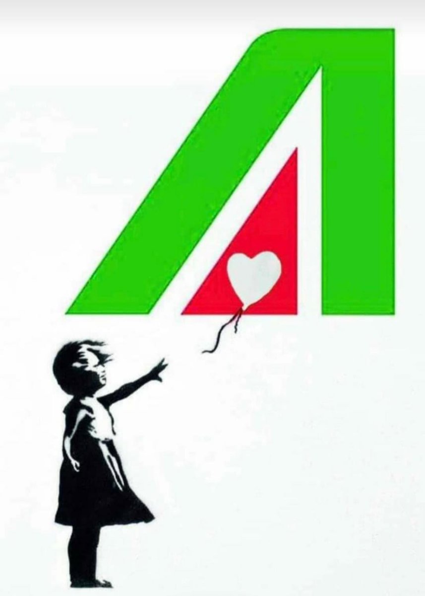 theflyingSerena's tweet photo. I miei genitori , inizi anni ‘60….Entrambi ex Alitalia …anche per loro questa compagnia ha rappresentato una vita💔💔
Un abbraccio a chi da oggi dovrà cambiare tutto❤️
#Alitalia #assistentidivolo #ITA https://t.co/1dZef3fCgY