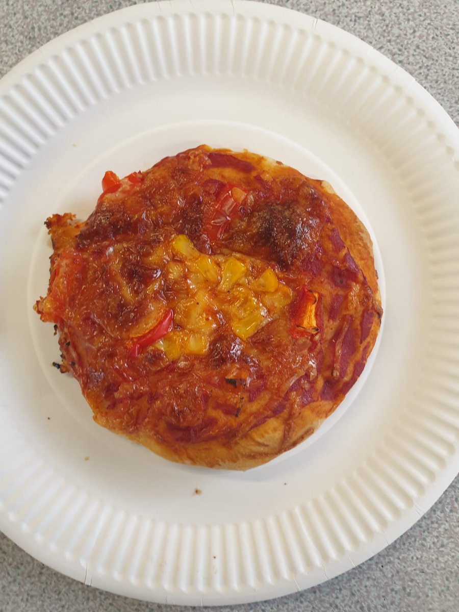 Year 5 have been making yummy pizzas.#HealthyEating