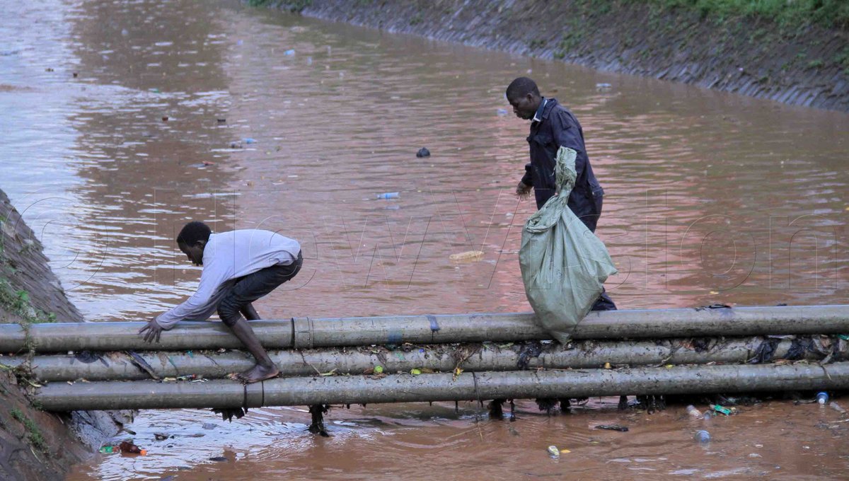 So daring courage...
...but courage aside:
What's happening at clock tower...
#ThisIsUganda