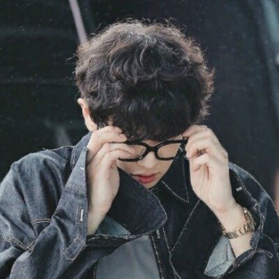 Ioeythinker's tweet image. #찬열 curly hair