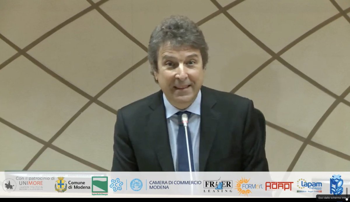 MicheTiraboschi's tweet photo. Il futuro dei nostri giovani tra studio, esperienze, lavoro. 
Oggi al #MoReImpresaFestival con gli amici di #Lapam #Confartigianato @LapamFedMORE
Qui il video dell'evento: https://t.co/nuBtPIpFUj https://t.co/Mz56twUNcU