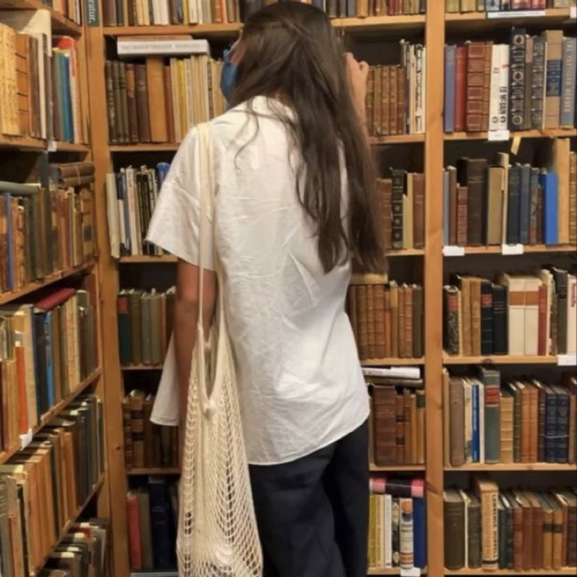 IavenderfieIds's tweet photo. library study session https://t.co/1TxsYvQDnu