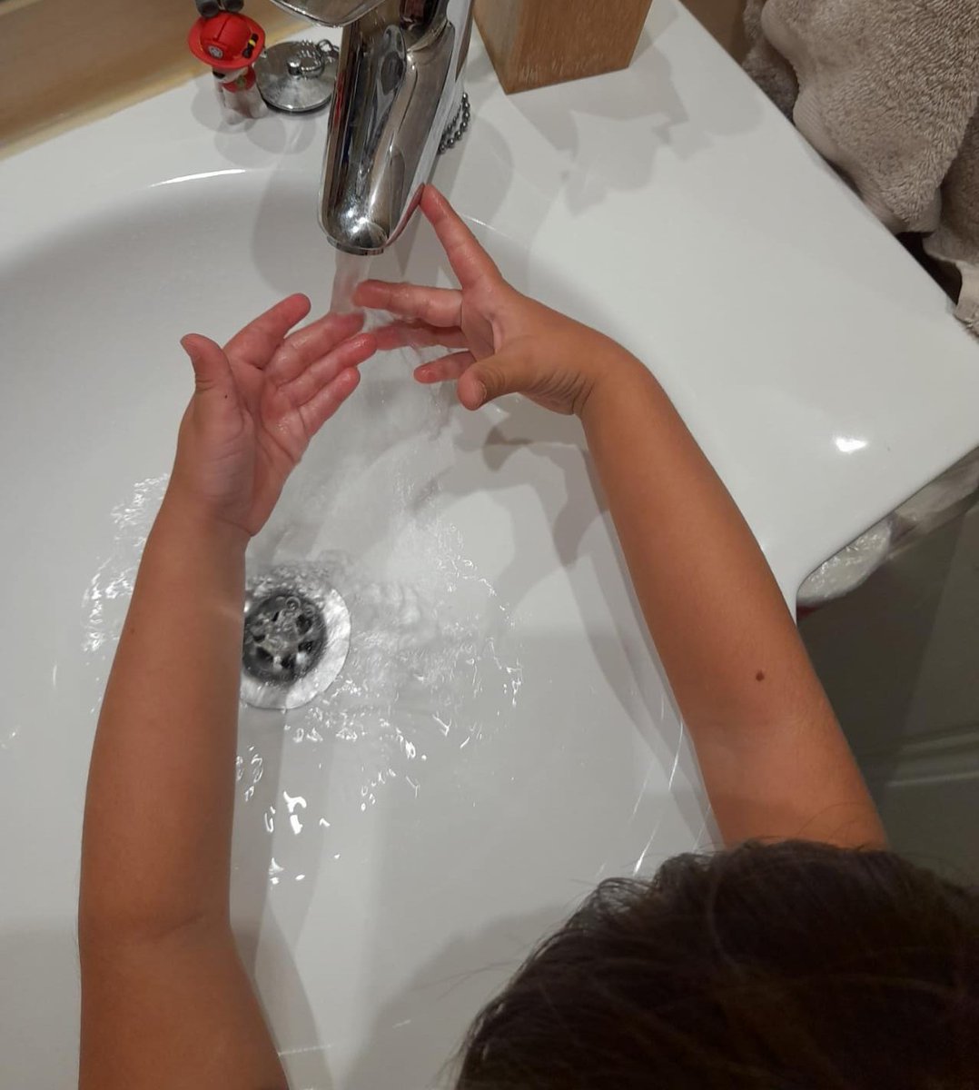 👋 El Sonajero, el podcast de nuestra locutora <a href="/ruthcadena100/">Ruth Medina</a> Día Mundial del Lavado de Manos: ¿cómo concienciar a los niños de este hábito de higiene?   cadena100.es/n/1556940