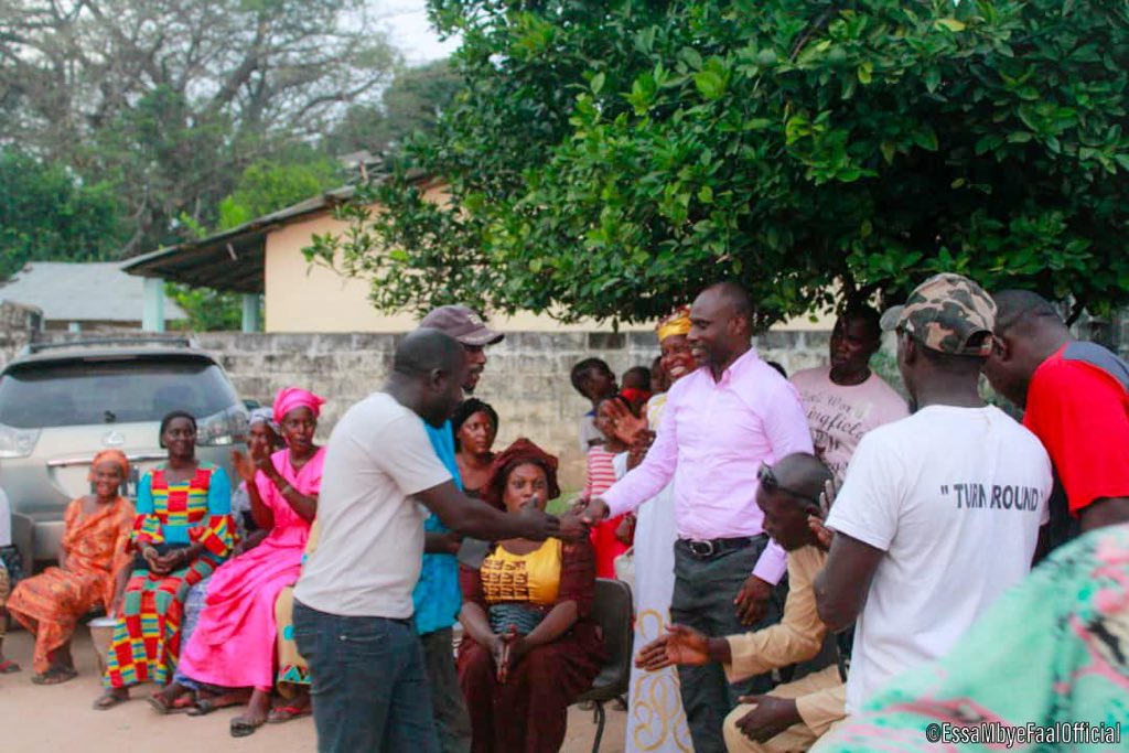 turnaround_2021's tweet photo. Highlights of Essa Mbye Faal and team’s meeting in Tujereng.
Mr Faal is grateful for the Joy with which Gambian people always receive him! Winning the hearts of the people in all corners of the country!
‘Turnaround’
#HopeForABetterGambia #Sobeyaa #Gambia #VoteEssa2021 https://t.co/7gXLSSPrNY