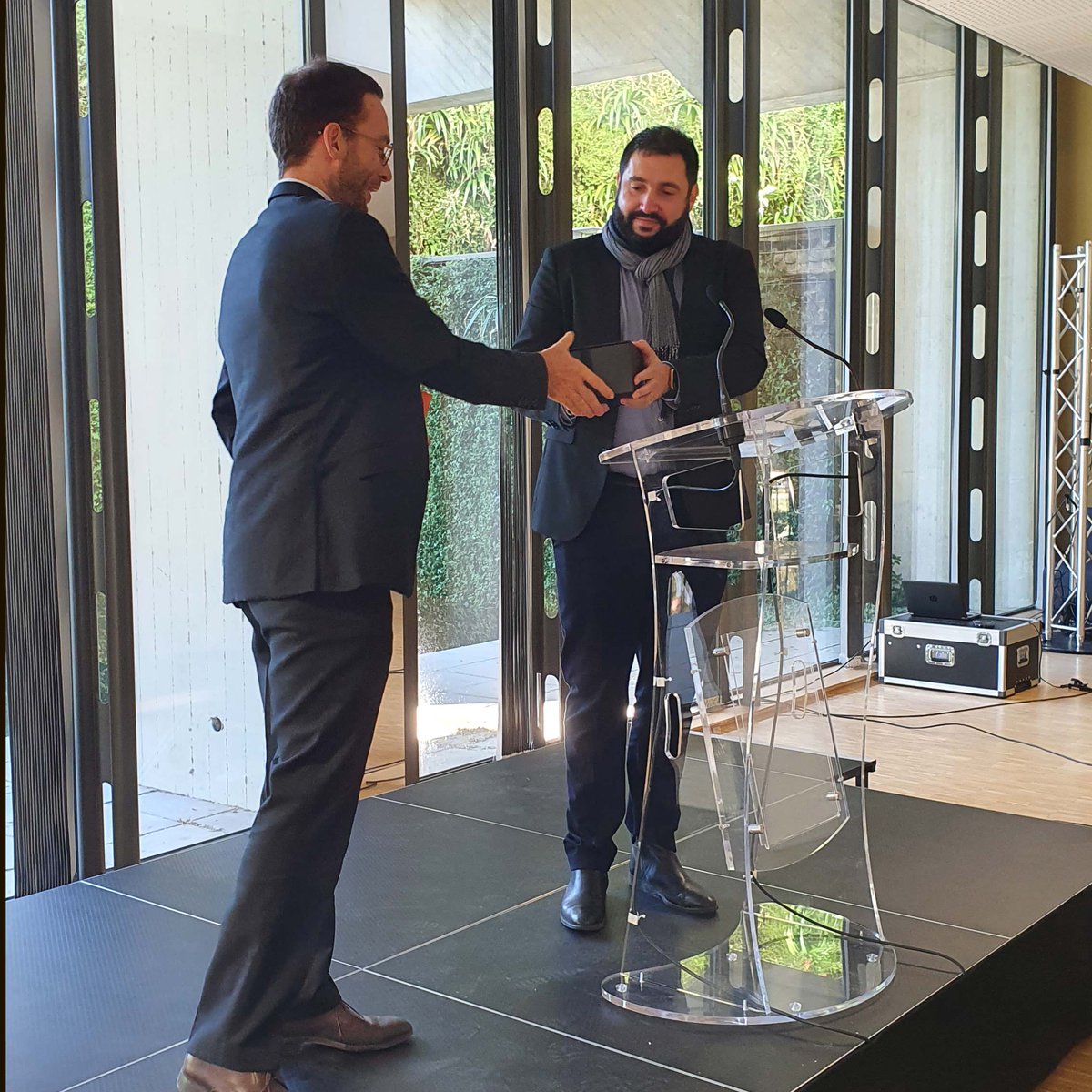 BxMetro's tweet photo. 📣@bxmetro 1ère #collectivité récompensée pour ses économies d' #énergies au #CUBE2020 de l'@IFPEB 
👉L’Hôtel #bxmetro a 🔽 ses consommations de 27,07% &amp; remporte la 3e place grâce à une meilleure exploitation &amp; la mobilisation de ses occupants pour + de #sobriétéÉnergétique https://t.co/L7RR7gvyO6