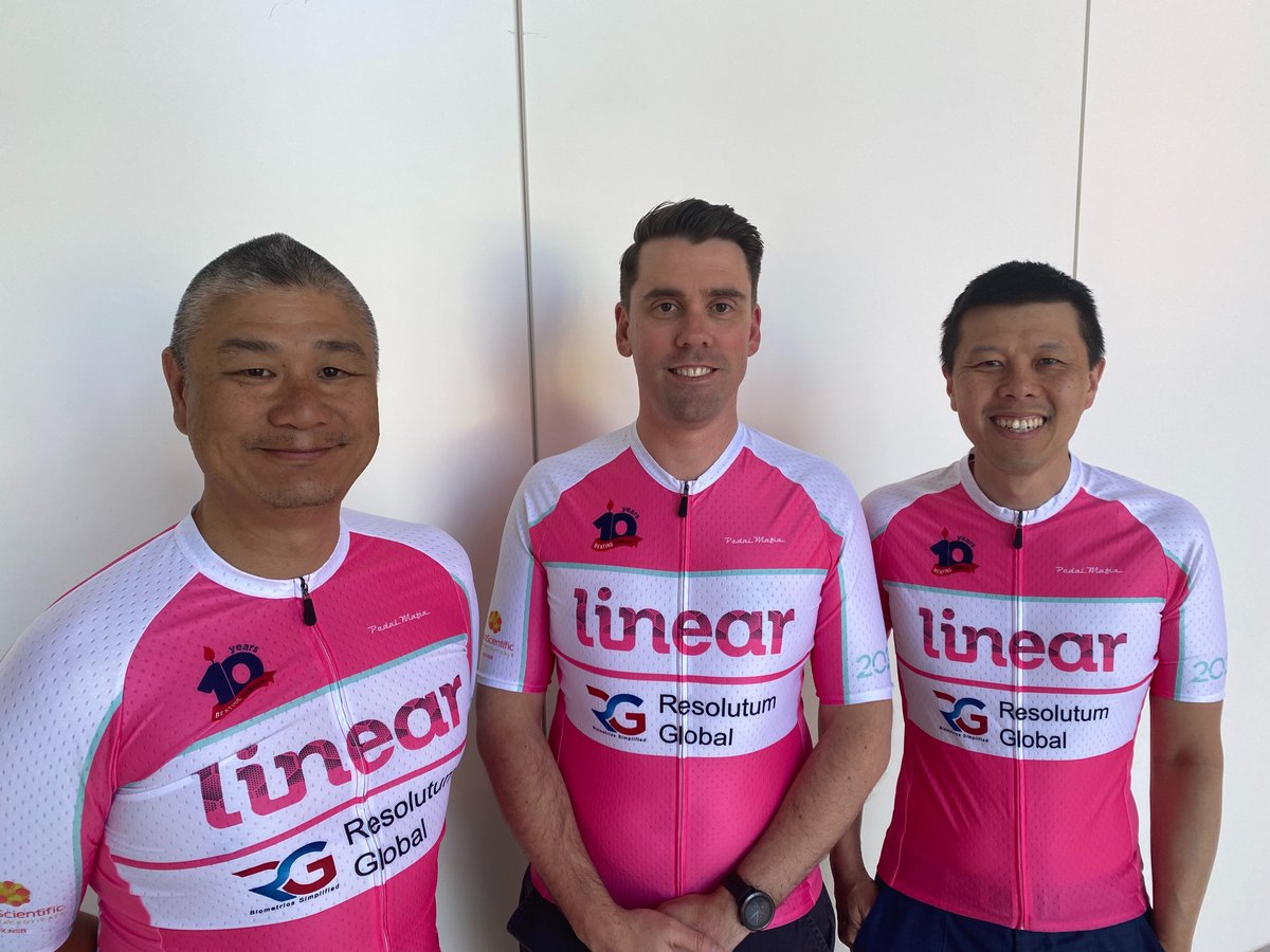 LinearClinical's tweet image. Here&apos;s Simon, Edwin, and @DrPeterLau representing Team Linear who have a total of 25 riders ready to take the road for the MACA Cancer 200 Ride for Research this weekend! We&apos;re proud to say we&apos;ve raised $116,000 so far for Cancer research at @PerkinsComms and...