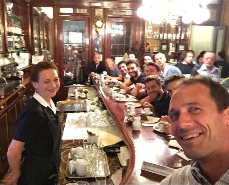 EttoreSequi's tweet photo. 15 ottobre 2021:  “Ciao Filippo”. Sono 21 mesi che ci hai lasciato - Vienna 14 ottobre 2017 Filippo con la Nazionale Diplomatici di @ItalyMFA https://t.co/V6yvWNC49n