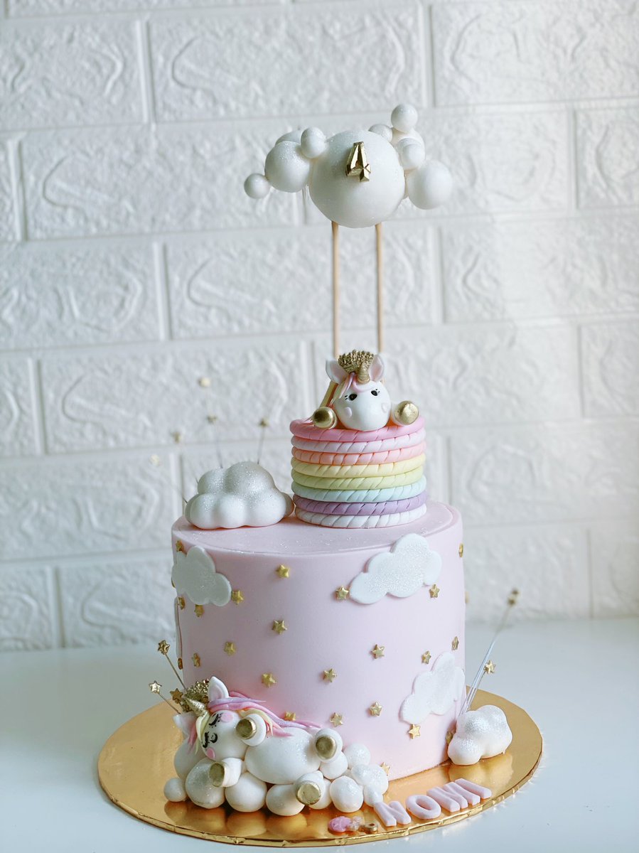 Baby unicorn cake 

#maldives #maldivesbaking  #cakesofmaldives