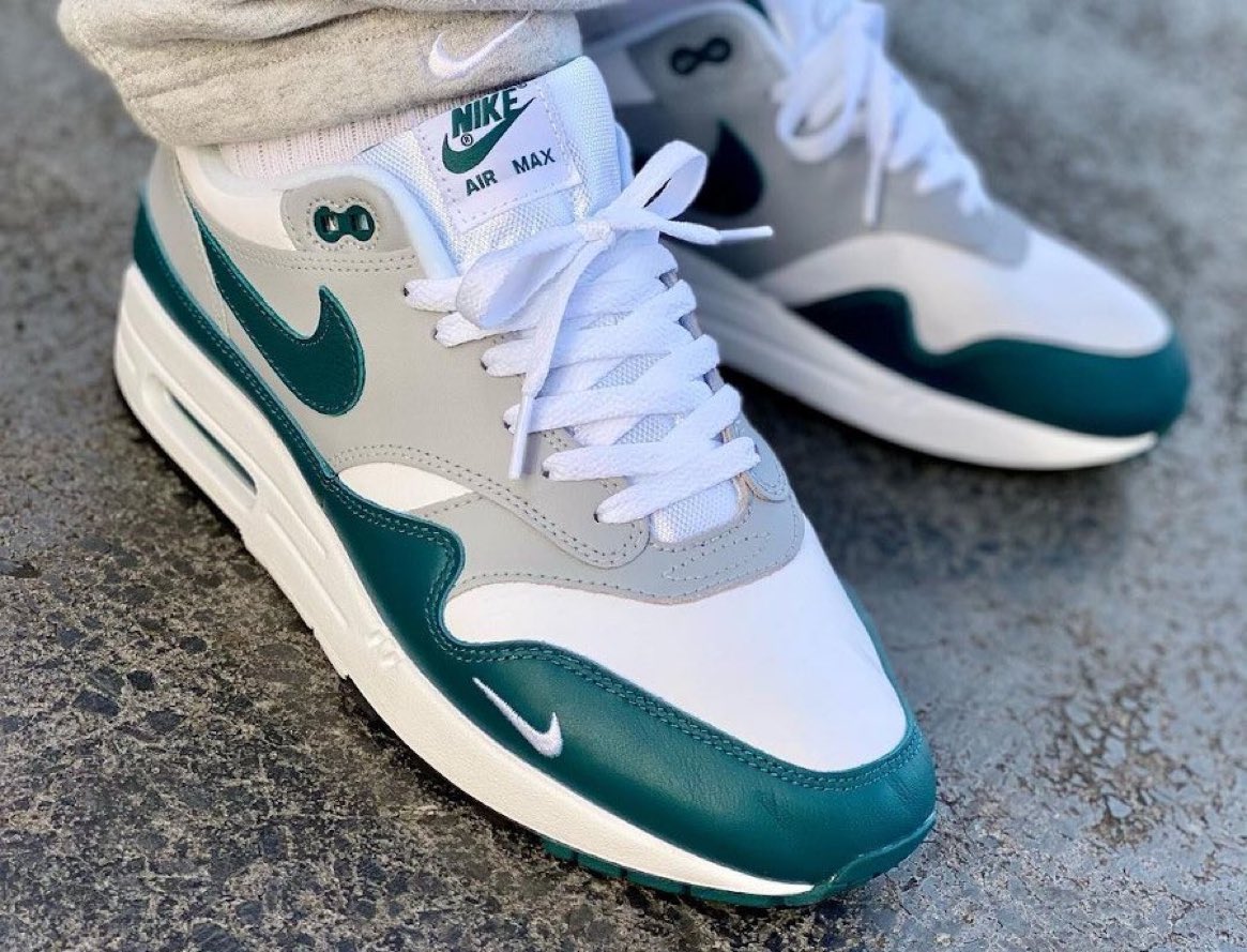 SNKR_TWITR on X: Nike Air Max 1 LV8 'Dark Teal Green' restocked today on  SNS ->  Use code SNEAKERS for 10% off #AD   / X