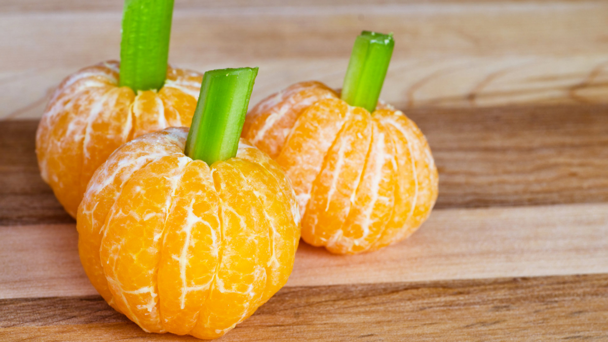 divinelighthc's tweet photo. Have A Healthy Halloween

When we think of Halloween, sweets and other sugary treats come to mind. It doesn't have to be a candy-filled day.

Read more: https://t.co/O7yAehFAsD

#HappyHalloween #HealthyTreats #HealthyHalloween https://t.co/3iTlmgpcM8