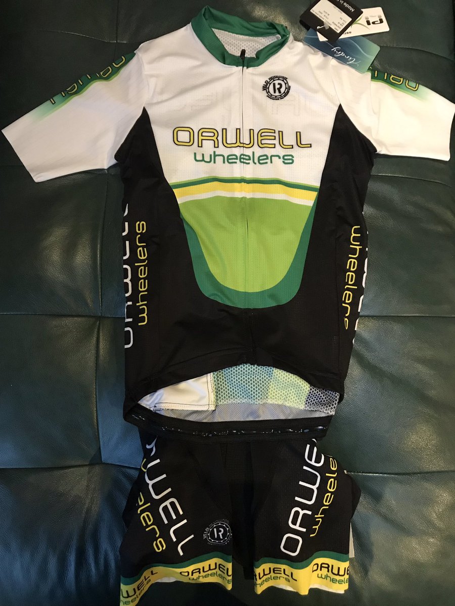 katieturner_ie's tweet photo. New kit day #VeloRevolution #OrwellWheelers https://t.co/EAUIx4vDSF