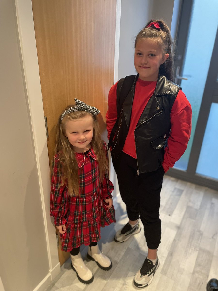 Sutherland3S's tweet photo. ❤️❤️❤️Wearing red to school to show the red card to racism ❤️ ❤️❤️ #redcard #racism #school #showtheredcard #SayNoToRacism #mumsgirls #allwelcome #primary1 #primary7 @Castleview_PS @MrsBirdCV @mrspearsoncv https://t.co/mUpvvmvGJ3