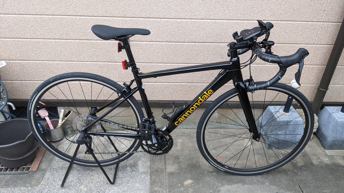 ロードバイク擬人化
Cannondale CAAD optimo4 ちゃんまとめ
自転車動画祭用立ち絵の方はコンポ変更した時でも対応できるようにしててえらい 