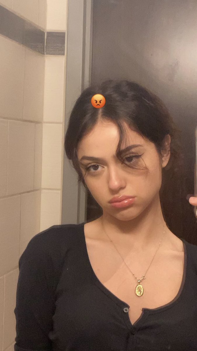 Hello,

This is Nailea Devora. I’m looking for new friends, so i do #openfollow for all western rps. Please tap the retweet button and i’ll follow you, don’t forget to followback. 

Thank you. 🖤