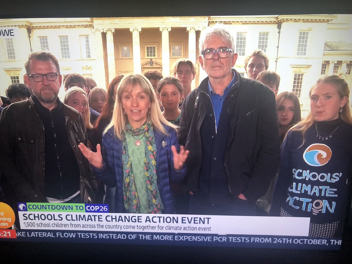 HFCMAT's tweet photo. Great to see students from ⁦@StMarysWallasey⁩ with ⁦@michaelastracha⁩ on ⁦@ITVGMBritain⁩ at a schools climate action conference. ‘We need these young minds to fix our planet’ #changemakers ⁦@EducationShrew⁩ ⁦@Pontifex⁩ https://t.co/dX5WPrt7OI