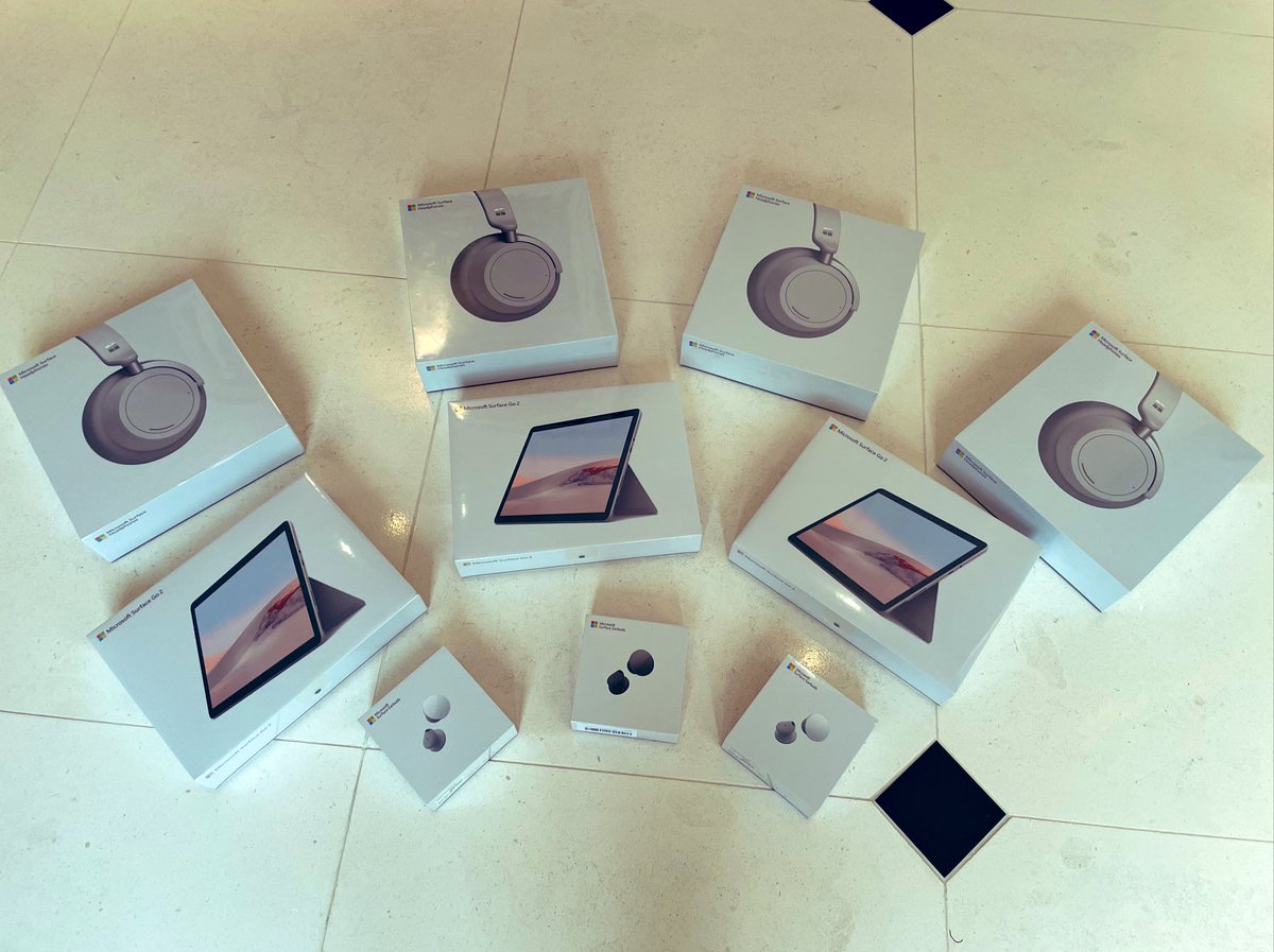 Do you want some Microsoft Surface goodies? Come see the <a href="/Law365_UK/">Law 365</a> stand at #SouthCoastSummit