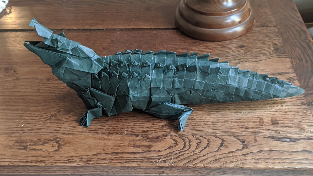 Caïman de Jeong Jae Il 
Amazing model !