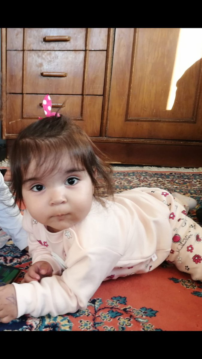 Benim kız şu bakışı ile sana benziyor. 😅 <a href="/OguzhanUgur/">Oğuzhan Uğur</a>