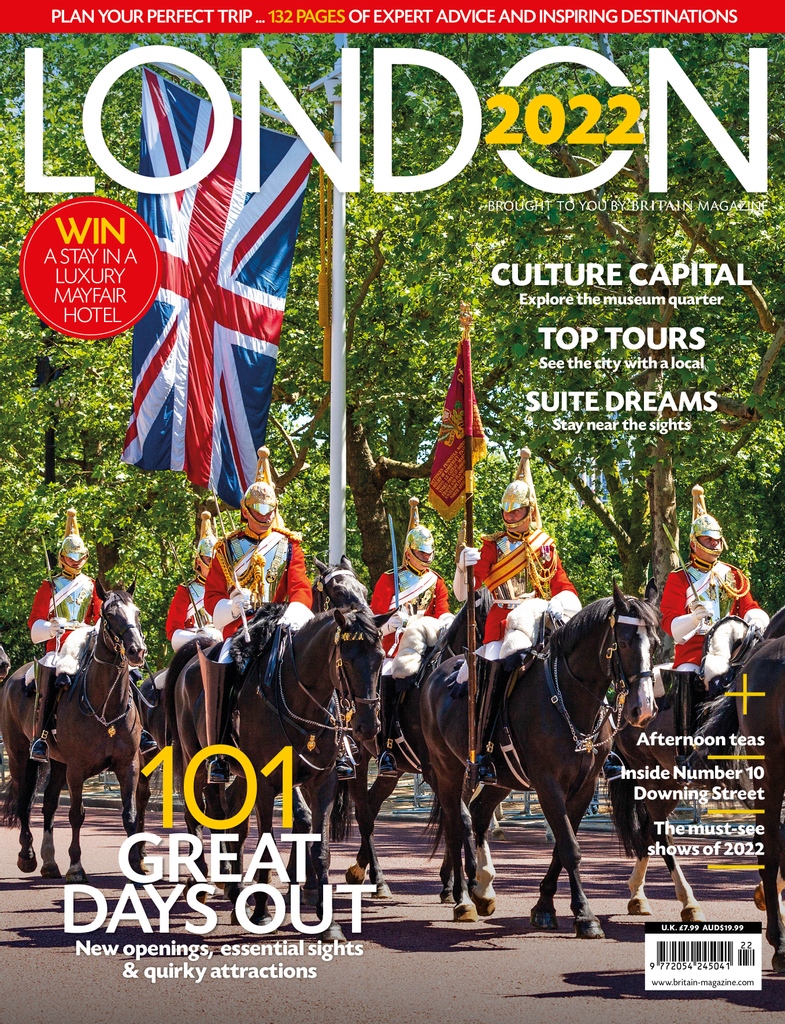 BritainMagazine's tweet image. From the makers of BRITAIN magazine, the London 2022 travel guide is now on sale in UK stores (coming to the US on 23 November) and online: britain-magazine.com/features/londo… 
#visitbritain #londonguide #london2022 #visitlondon #londontravel