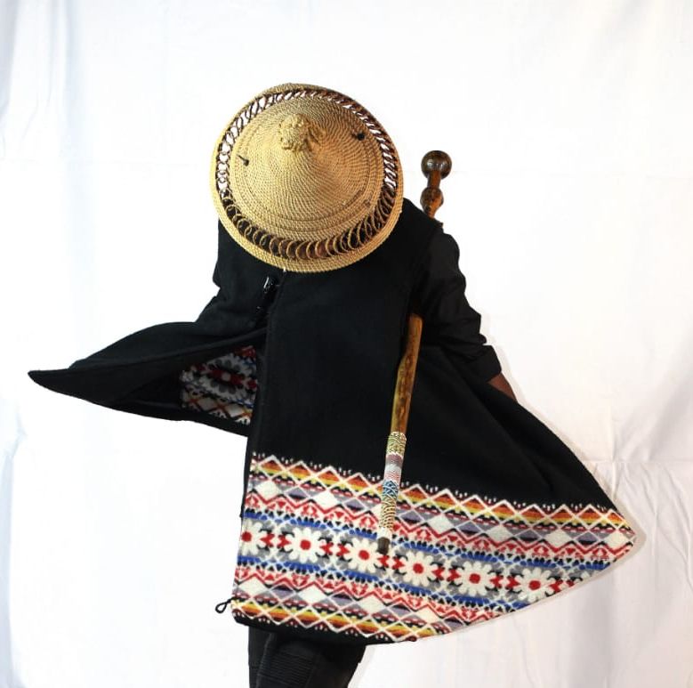 Man's greatest battles are the ones he fights within himself
-African Proverb 

Reposted from: @twinmosia
Twin Mosia, Museum Curator &amp; Global Cultural Leader

#thabomakhetha #koboeabohali #knowyourhistory #basothoblanket #basotho #africanprint