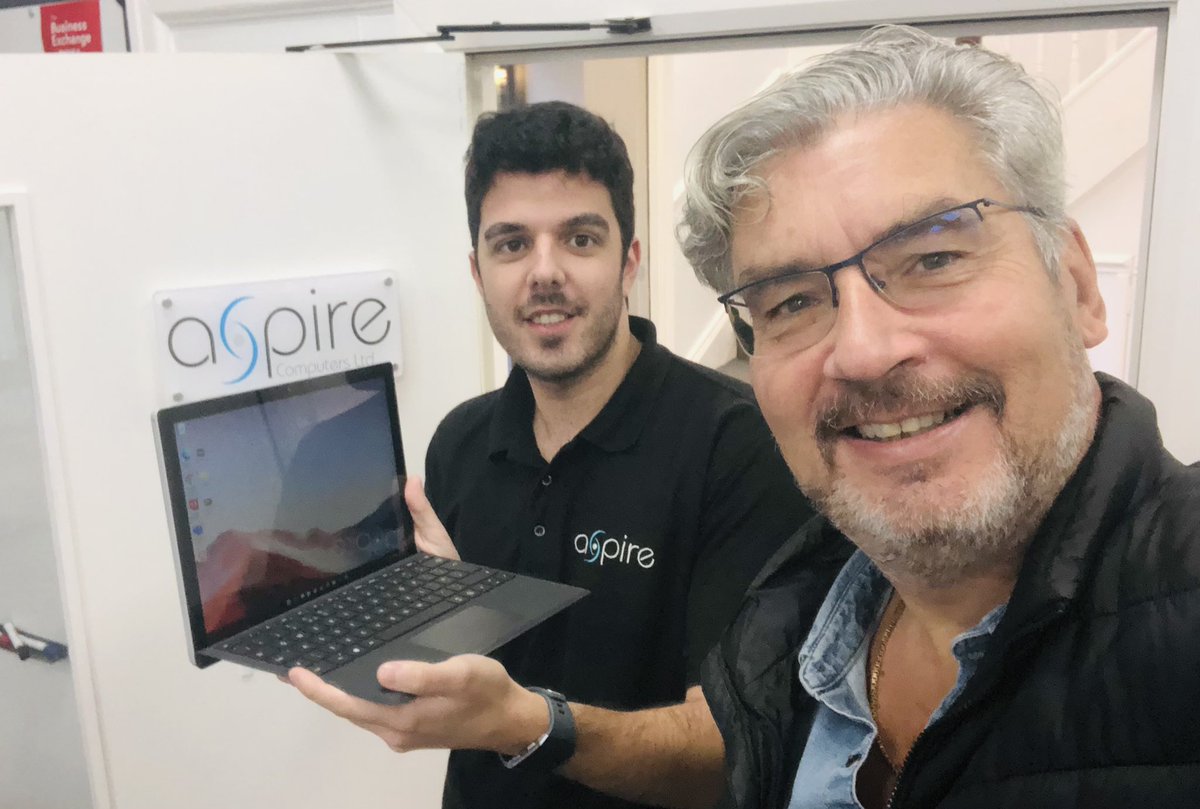 Great service from the guys <a href="/AspireComps/">Aspire Computers</a> helping source and set up my new tablet to help keep the news flowing <a href="/warringtonworld/">warrington-worldwide</a> #shoplocal #warrington @Josh_Laff_